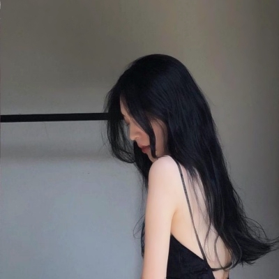 易方达远见成长混合A净值上涨4.54%